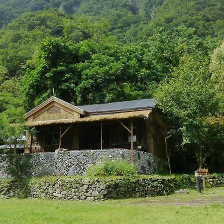 Taroko Village Hotel Fushi Exterior foto